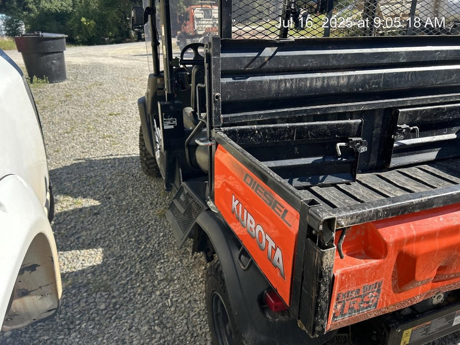 2020 Kubota RTV-X1140W-H 4WD utility cart -LED strobe -Windshield tempered glass -Plastic canopy -Wire harness kit -Backup alarm
