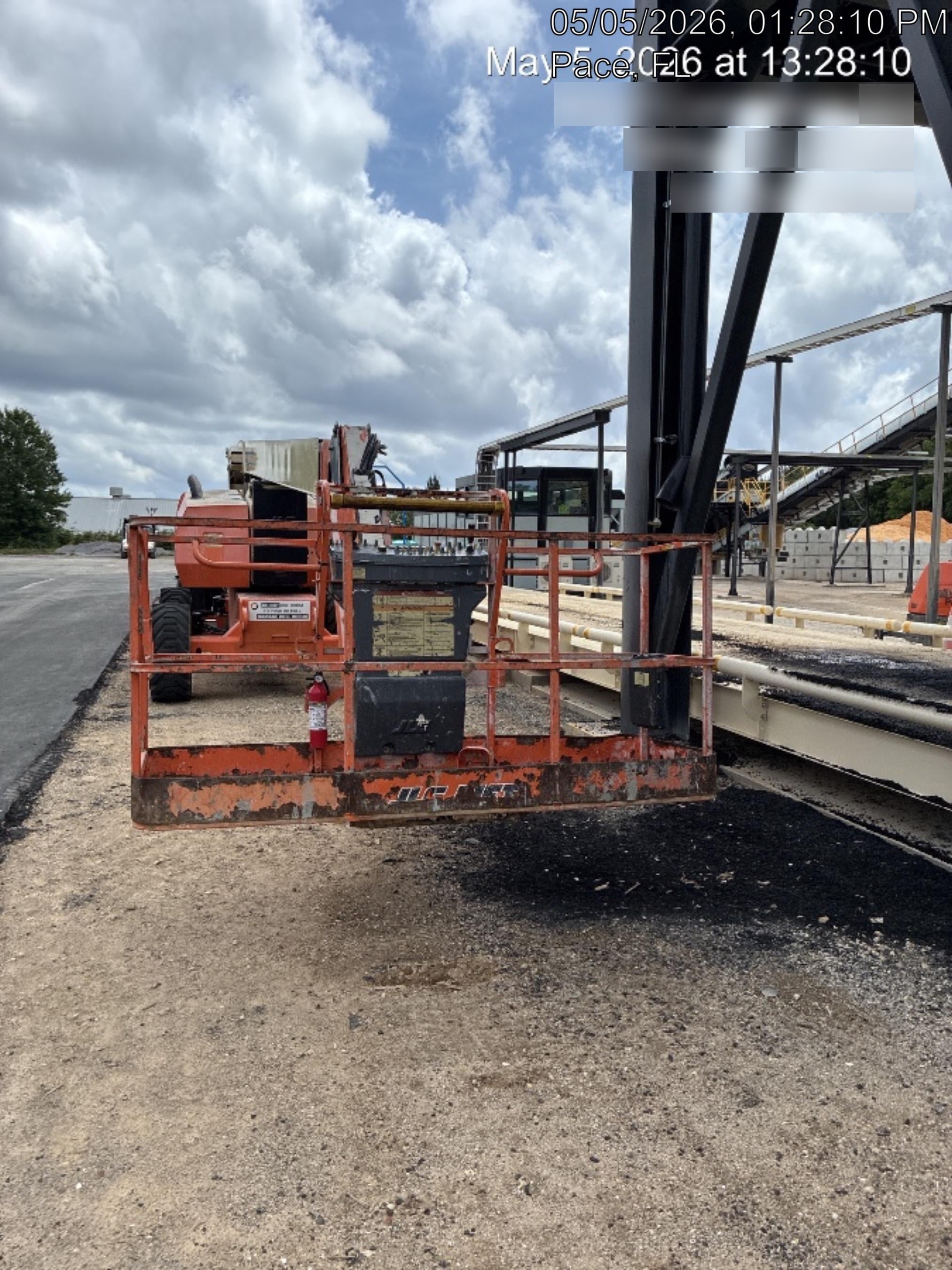 2019 JLG 800AJ