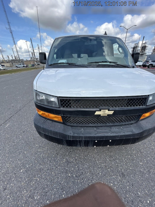 2023 CHEVROLET Express Van - Rental