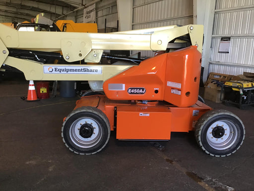 2019 JLG E450AJ