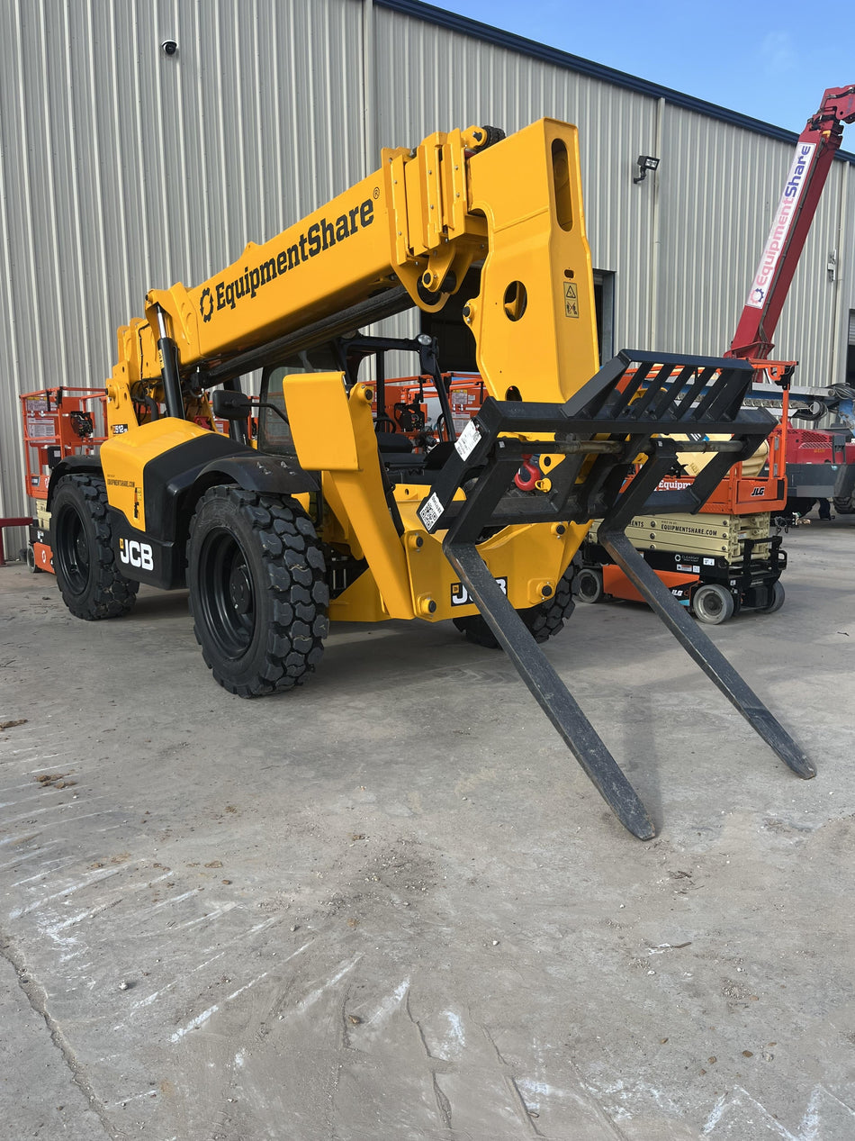 2025 JCB 512-56