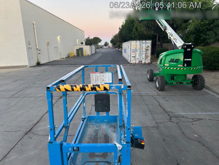 2020 Genie GS-1930 Solid Non Marking Tires, Beacon, Folding rails with half height swing gate, 800W Inverter