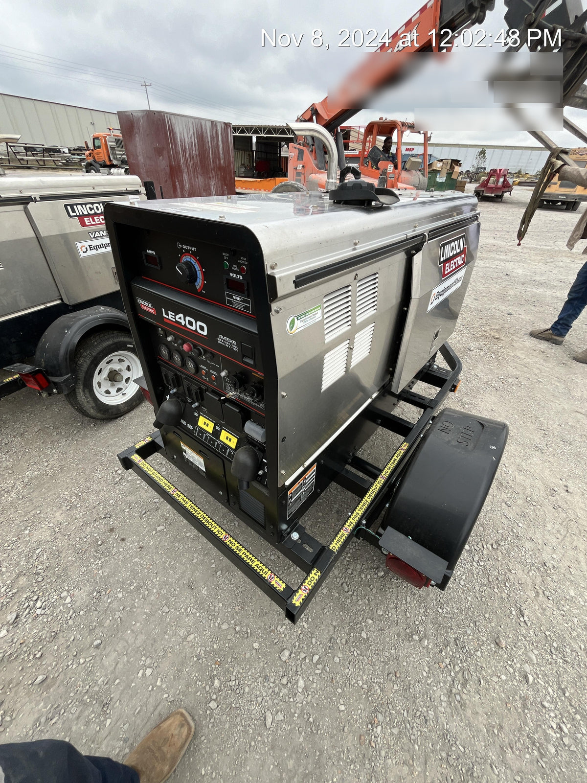 2024 Lincoln Electric LE400 Kubota V1505, Trlr, Cable Rack, Light Kit, ES Decals, T3