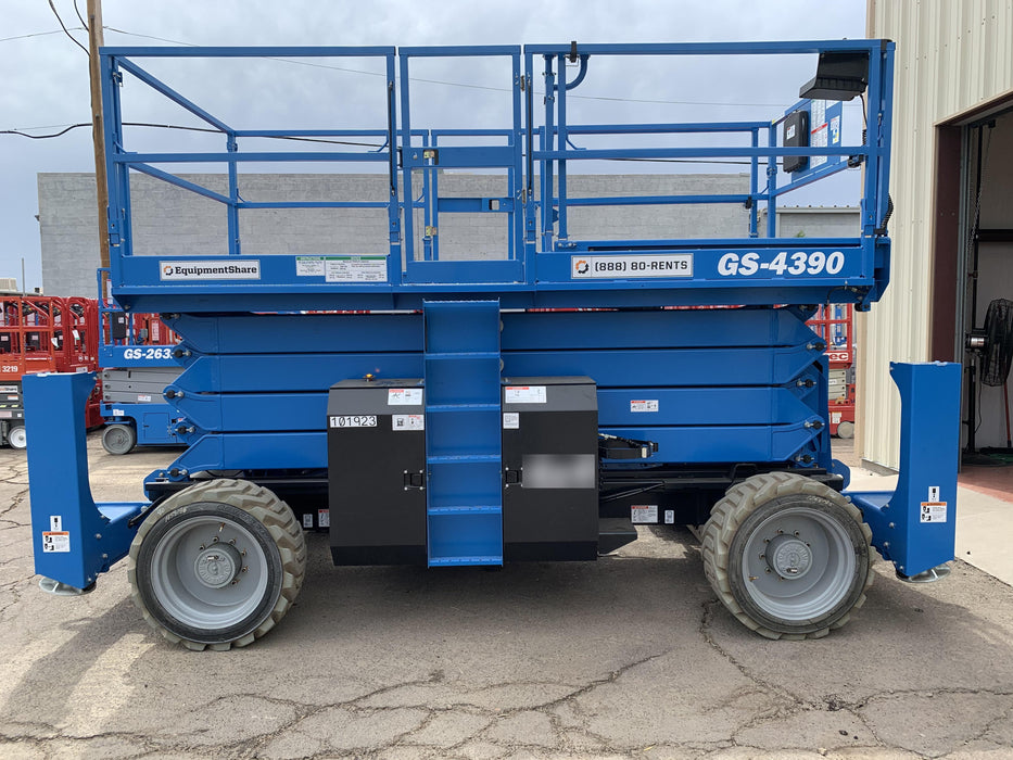 2020 GENIE GS-4390 RT