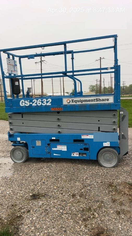 2022 GENIE GS-2632