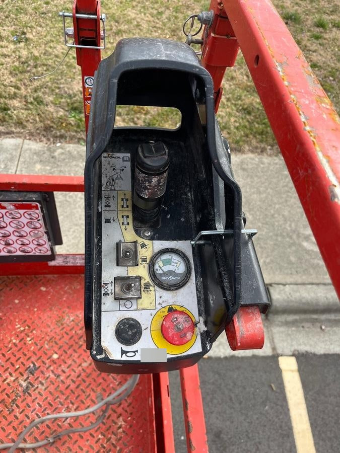2021 SKYJACK SJ3219