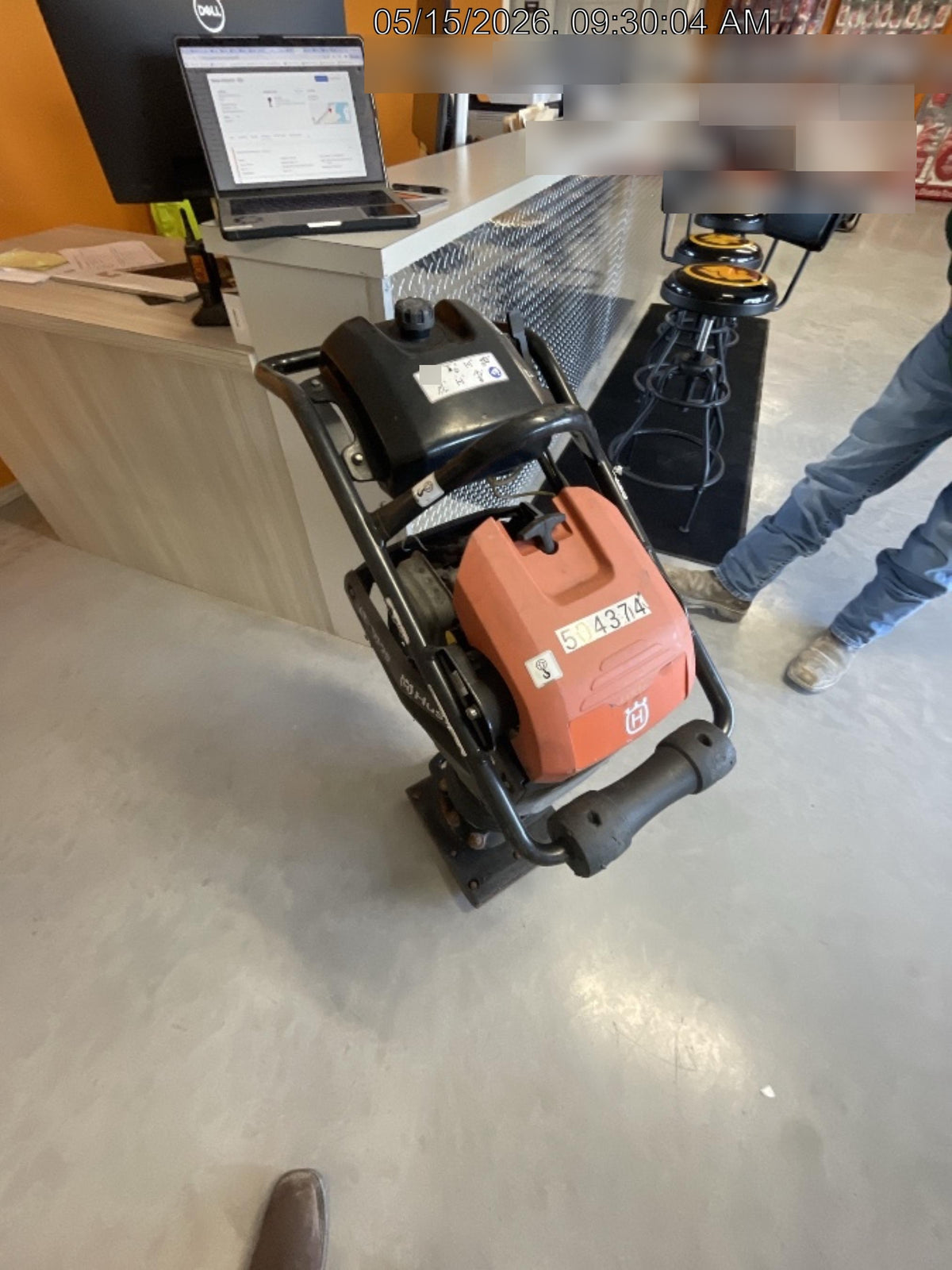 2025 HUSQVARNA LT6005