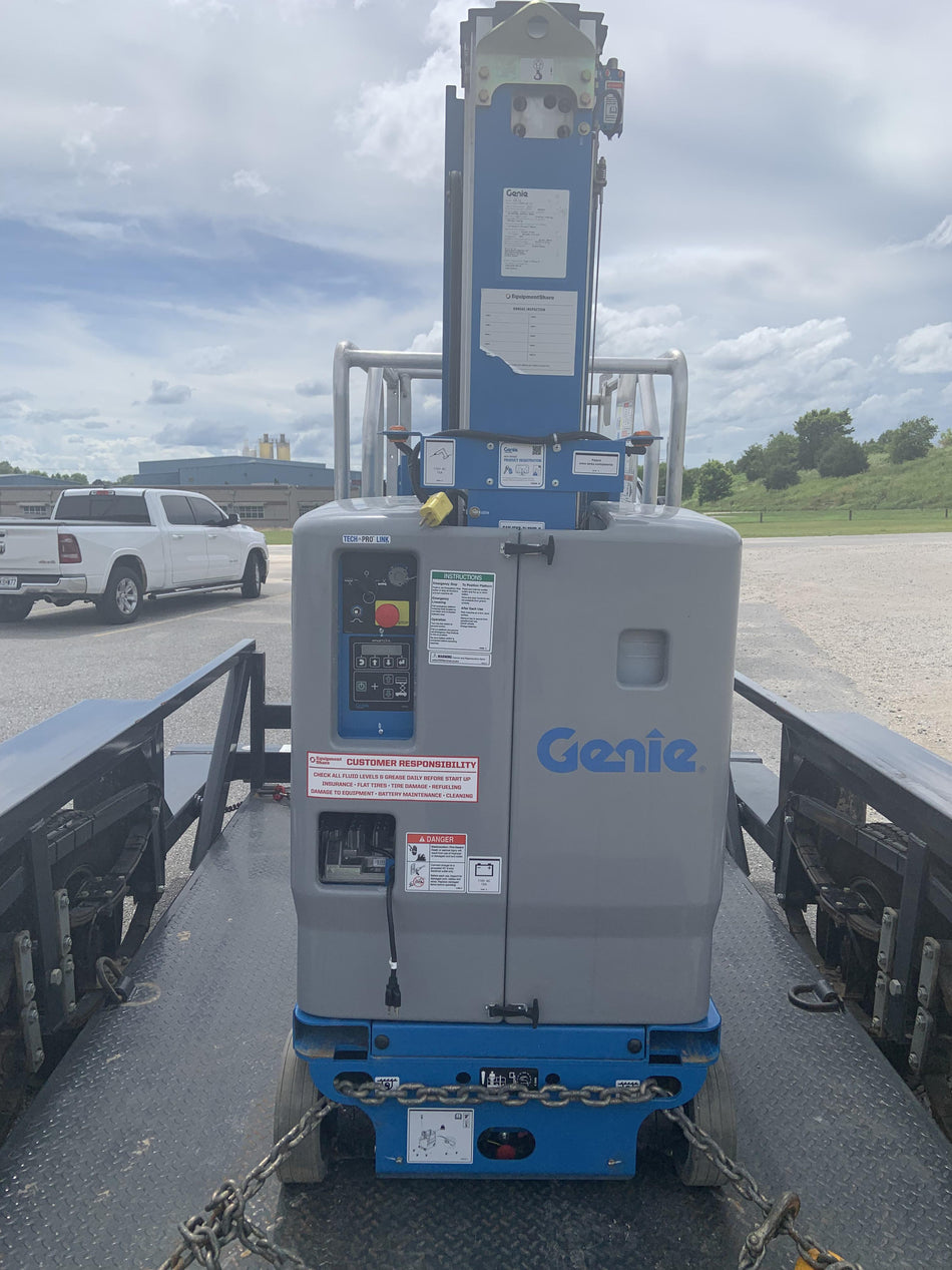 2021 GENIE GR-20