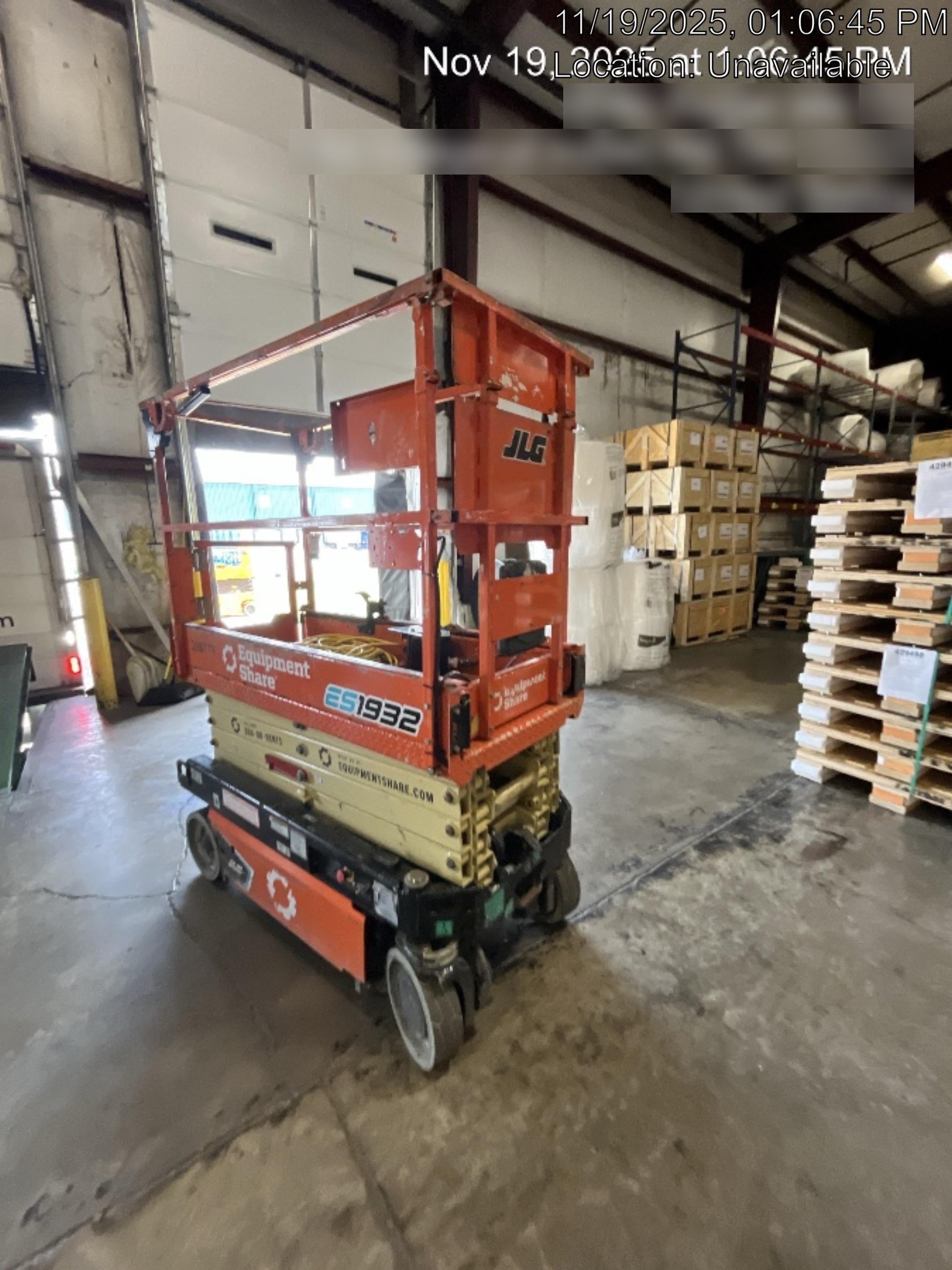 2022 JLG ES1932