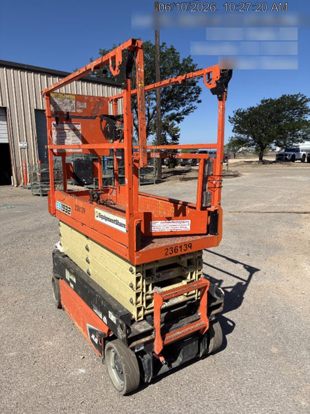 2022 JLG ES1932