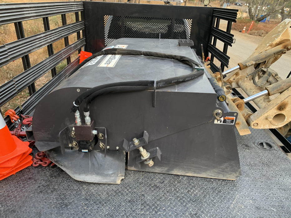 2019 PALADIN Sweepster SB72