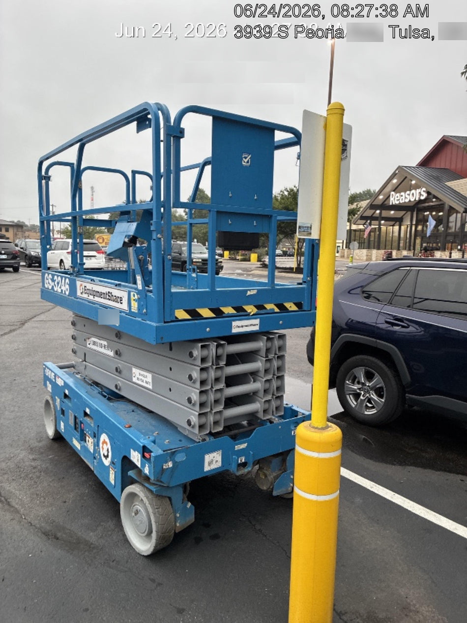 2022 GENIE GS-3246