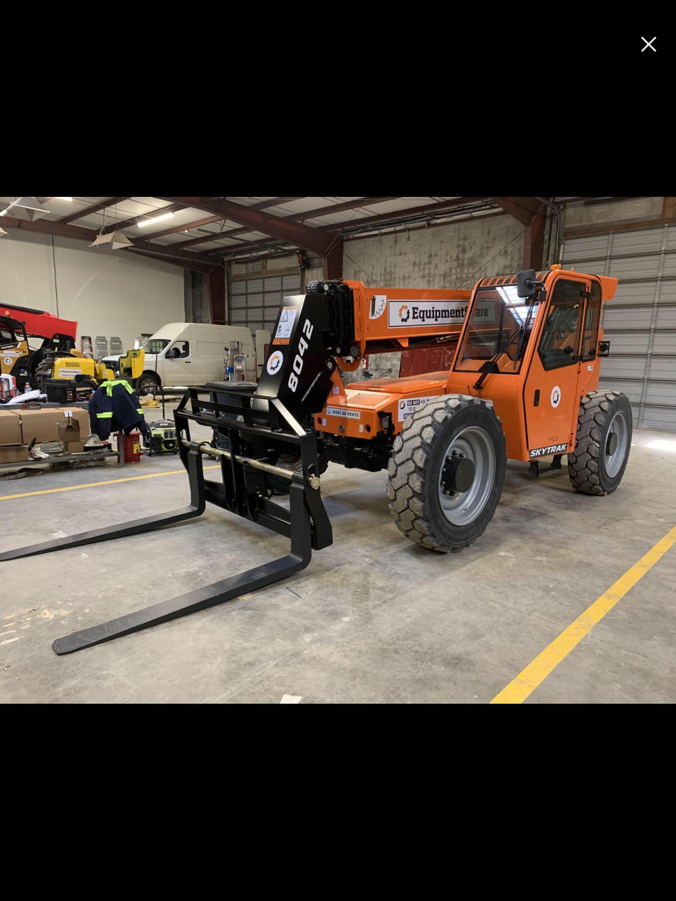 2020 SKYTRAK 8042