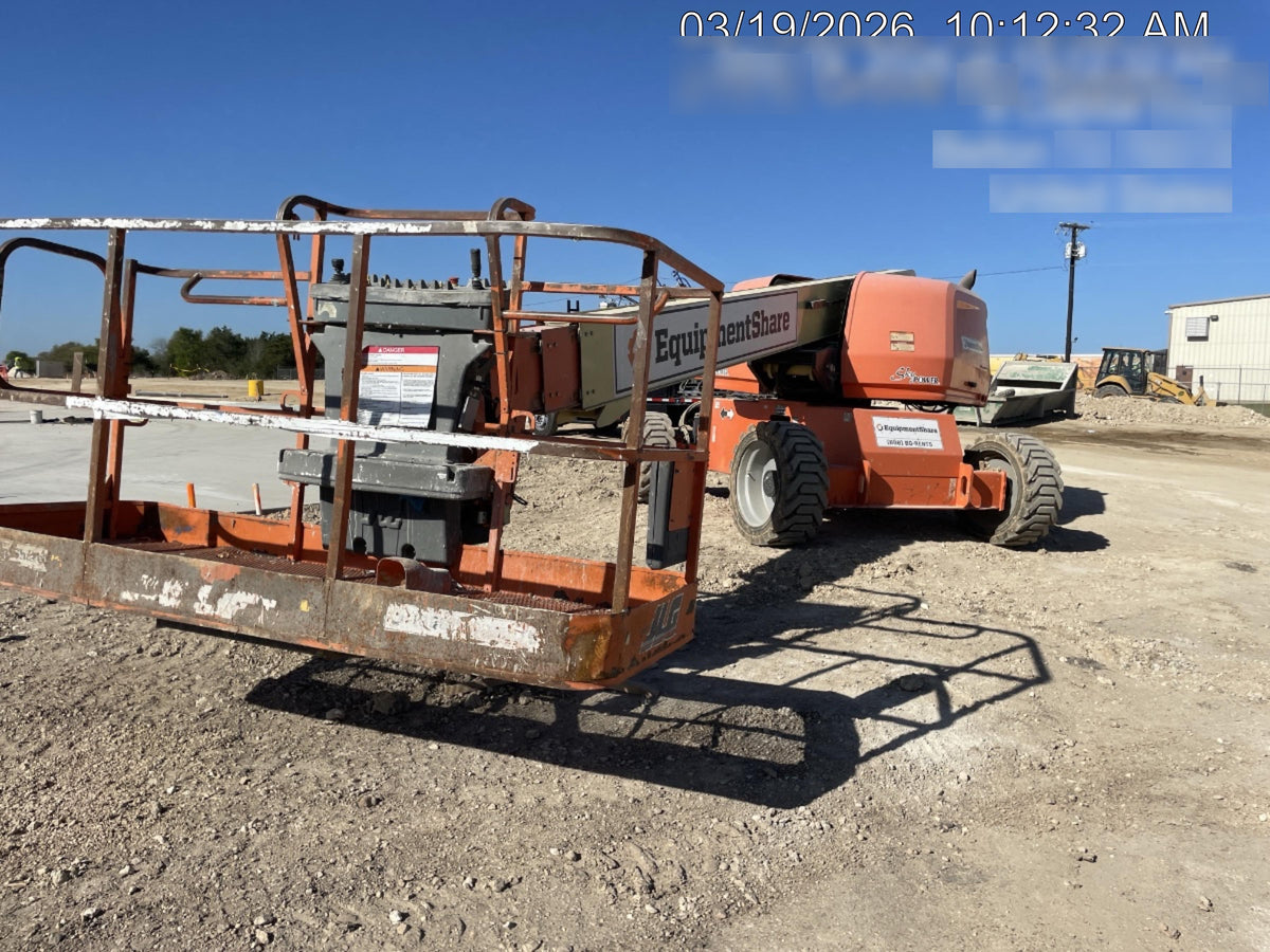 2020 JLG 600S