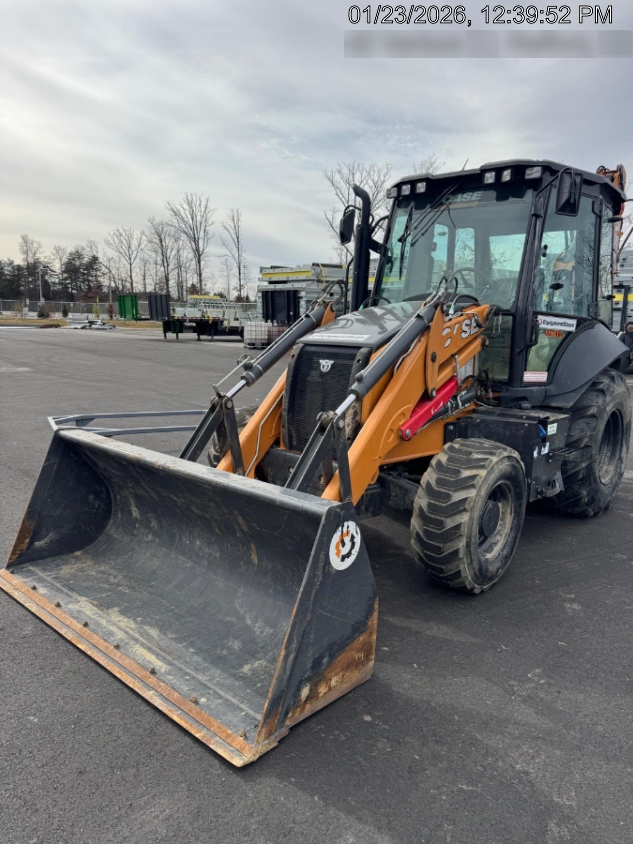 2023 CASE 580SV