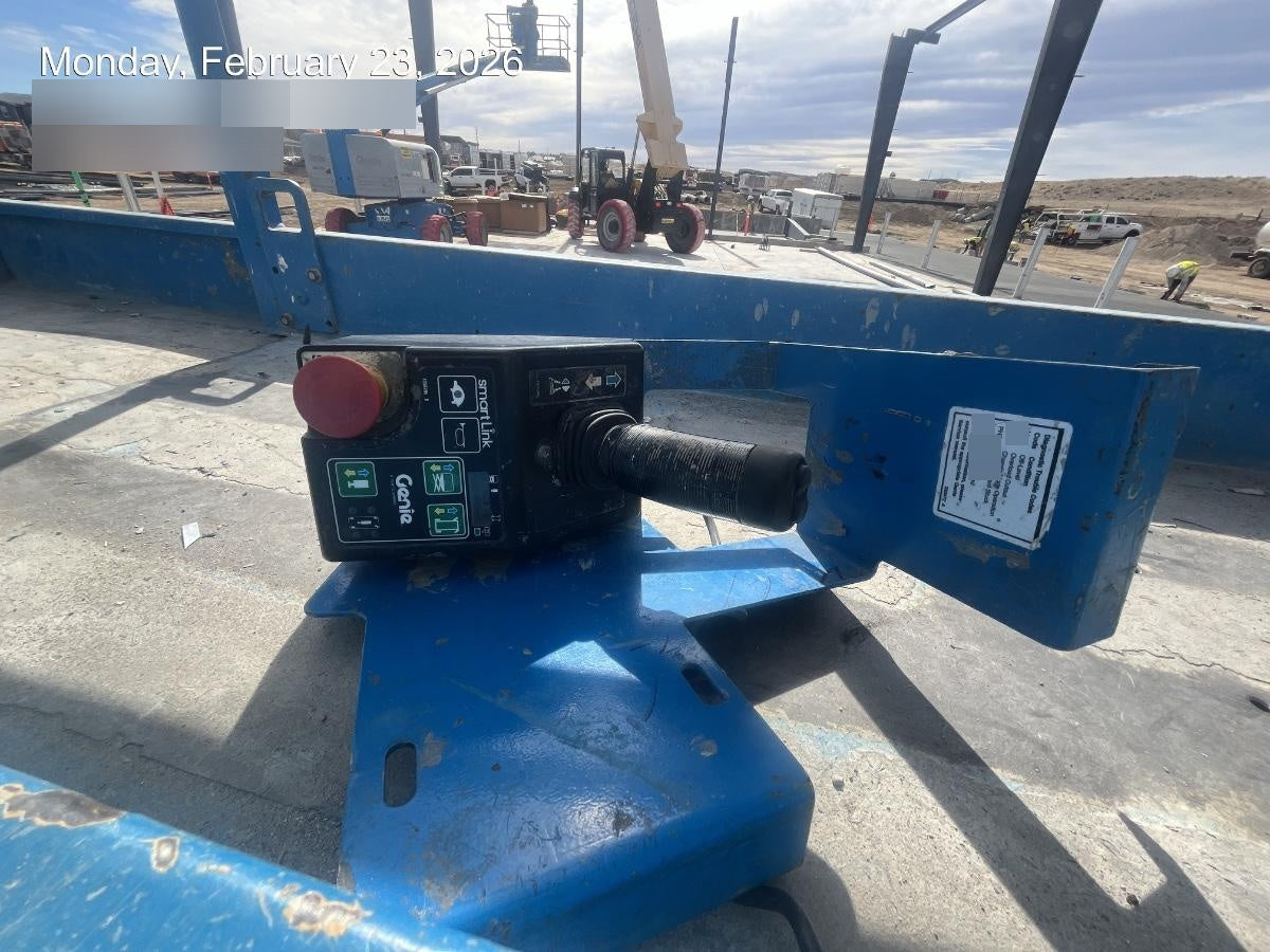 2017 Genie GS-3232 Standard
