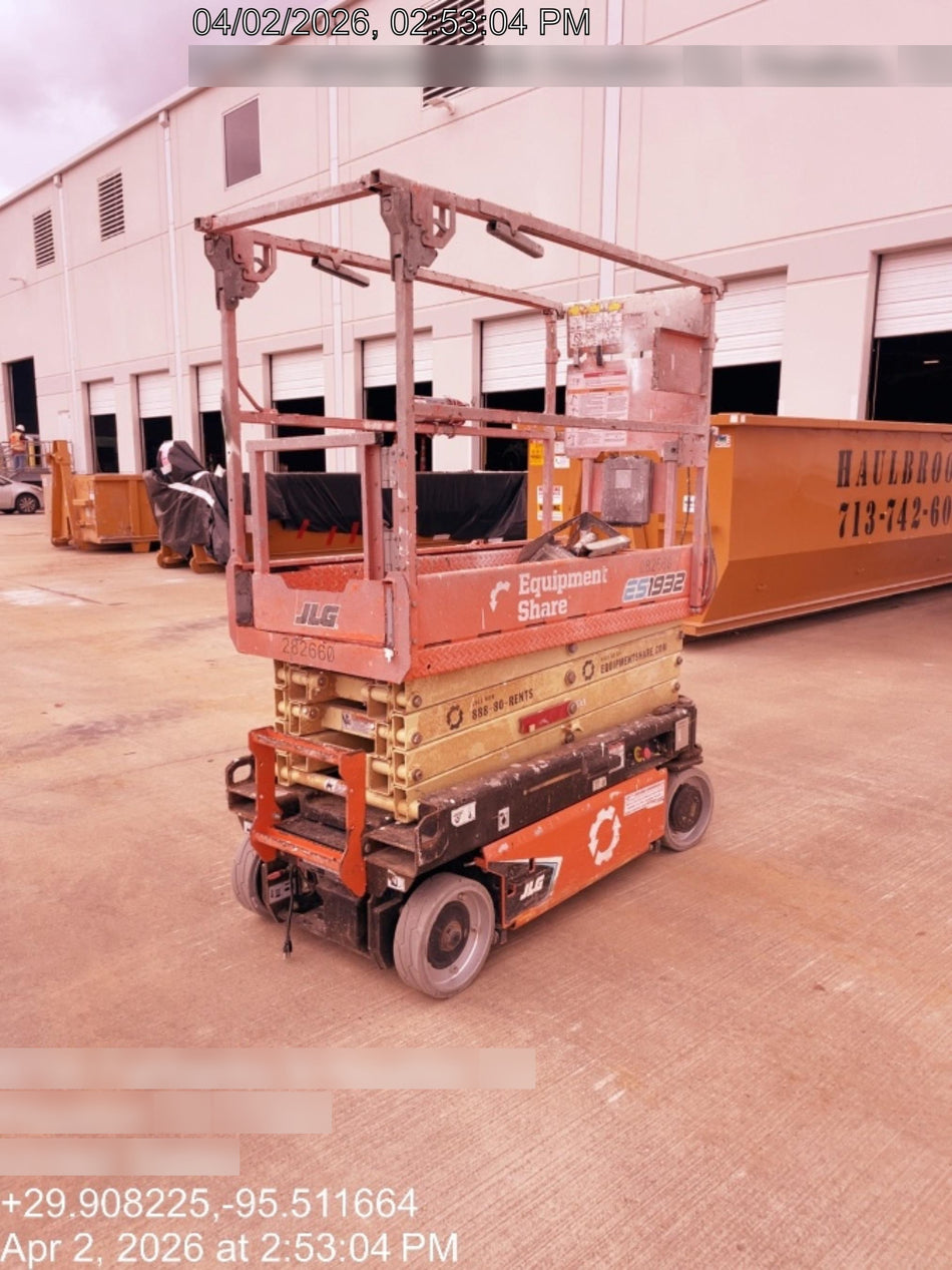 2022 JLG ES1932