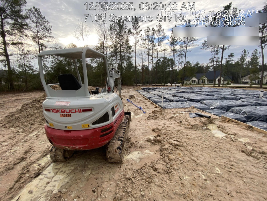 2021 TAKEUCHI TB235-2R