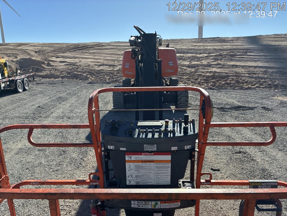 2025 JLG 660SJ