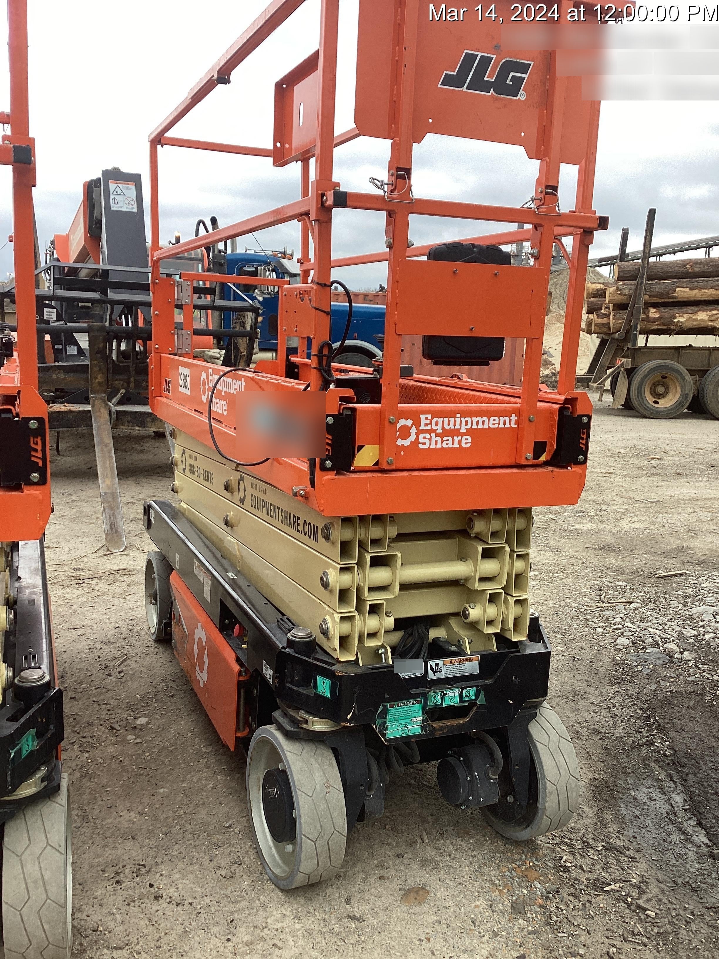 2022 JLG ES2632