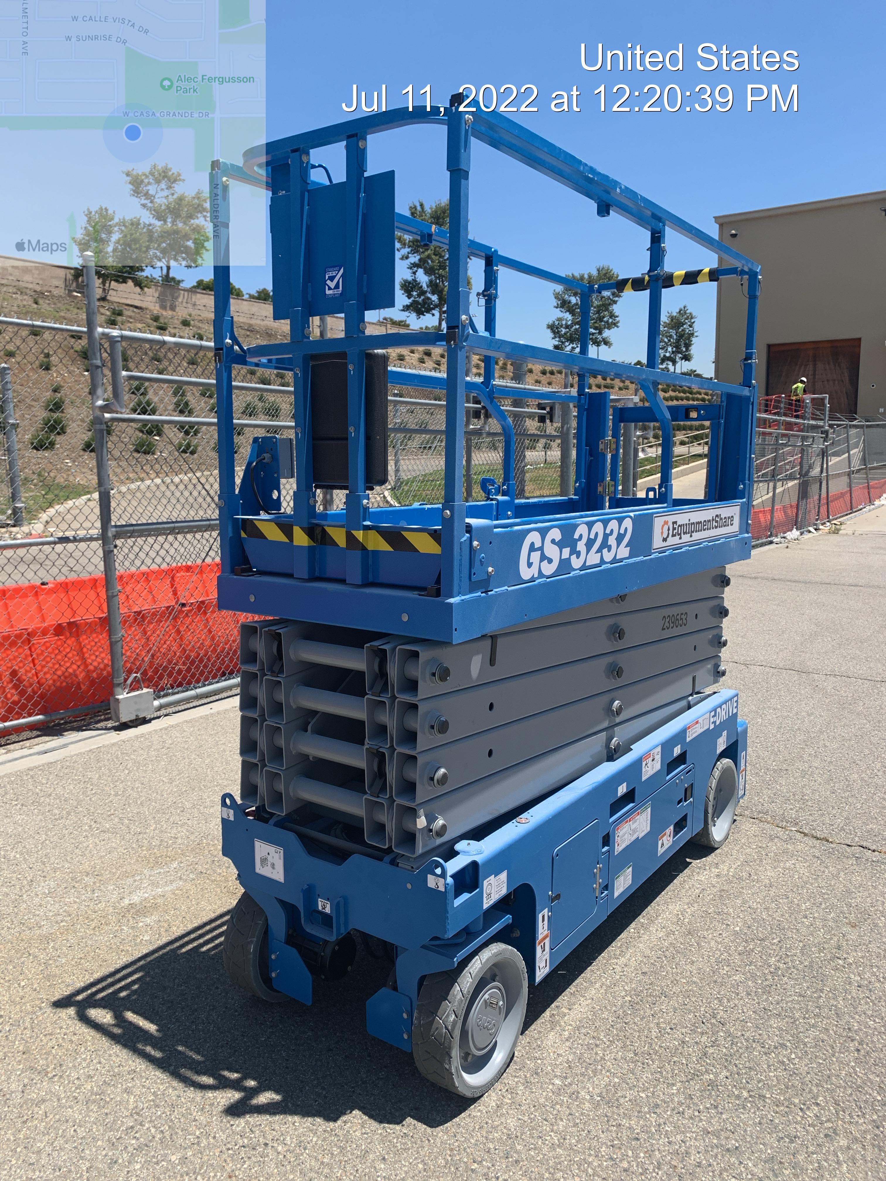2022 GENIE GS-3232
