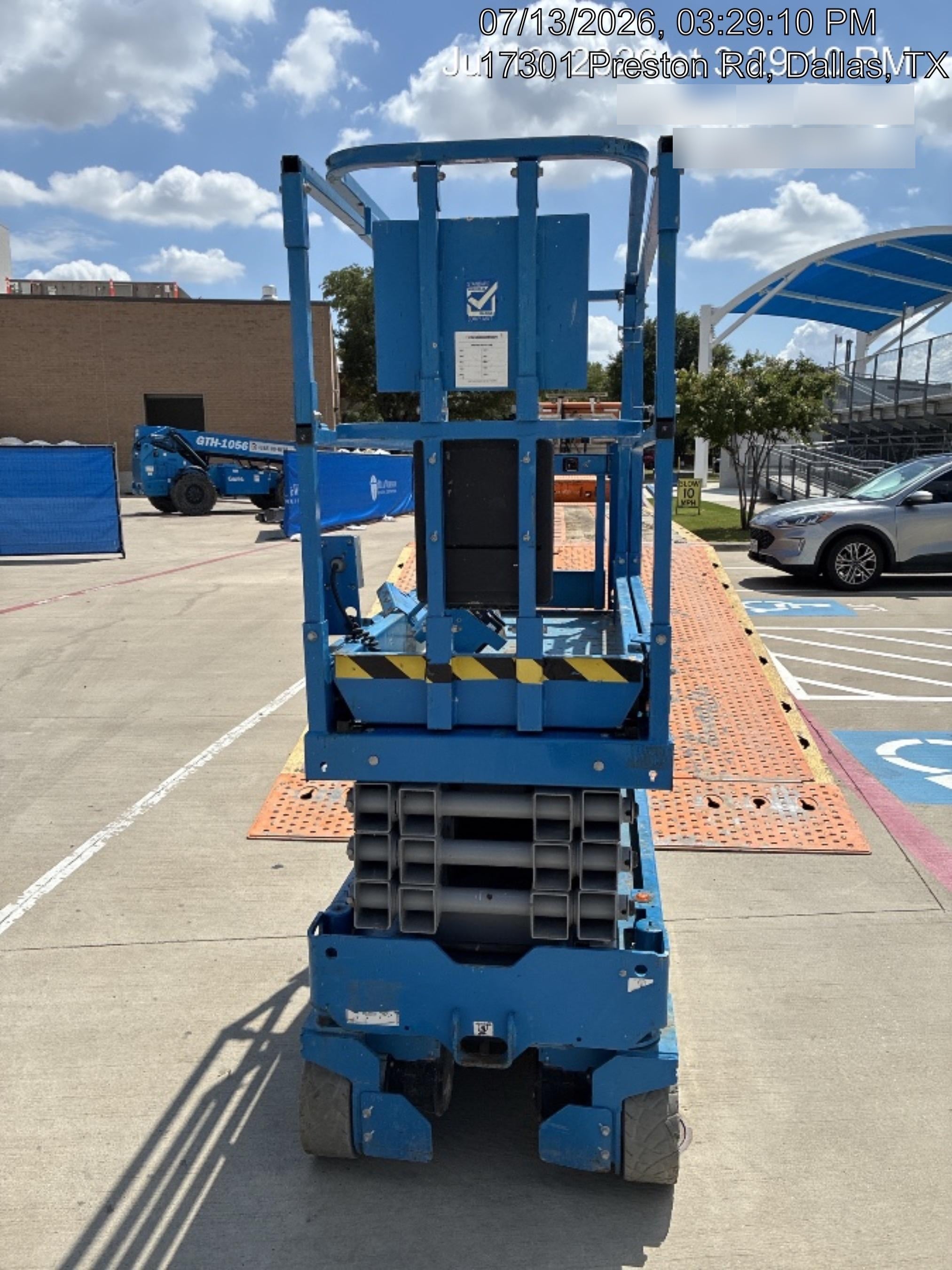 2021 GENIE GS-1932