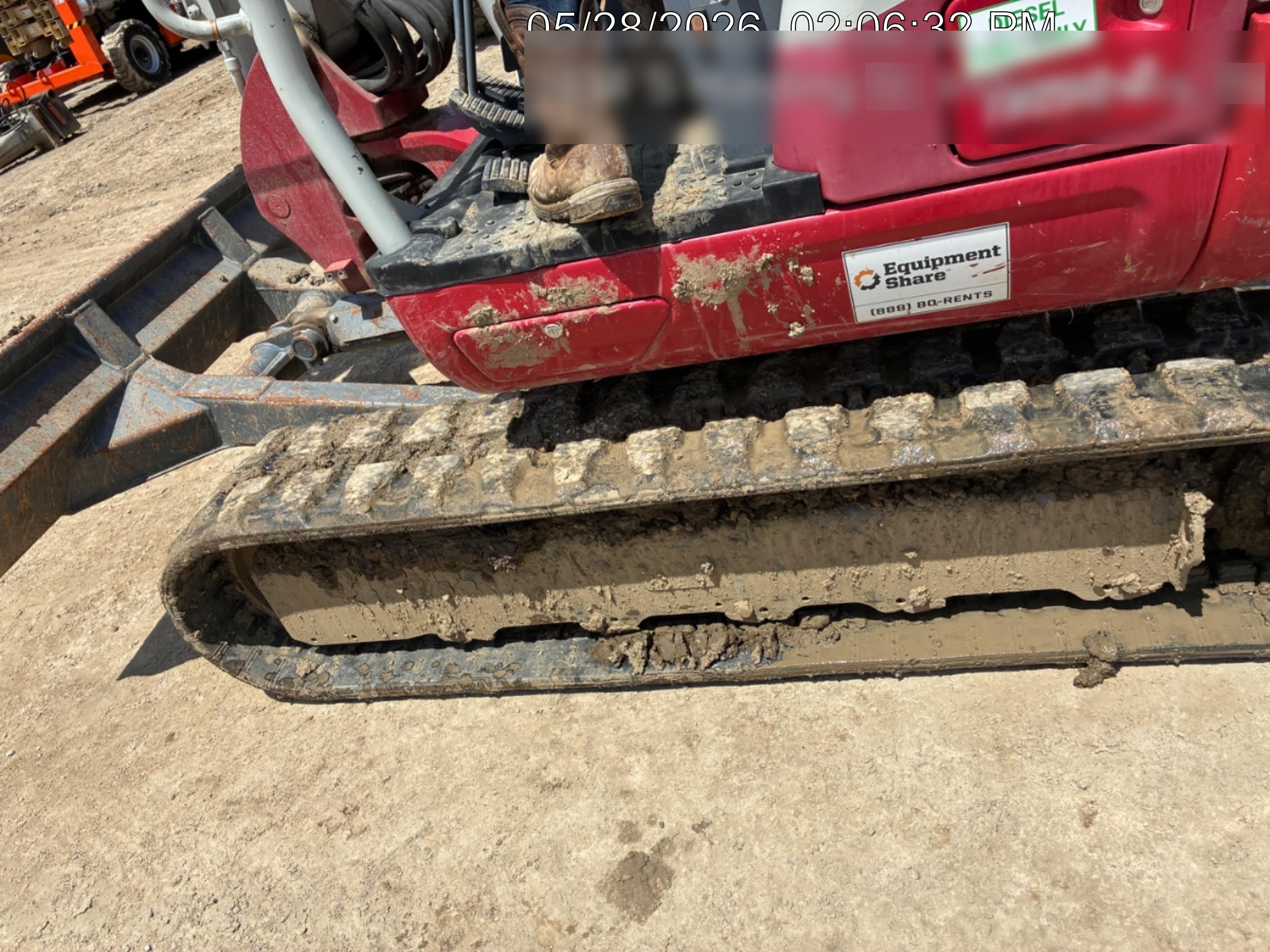2021 TAKEUCHI TB250-2