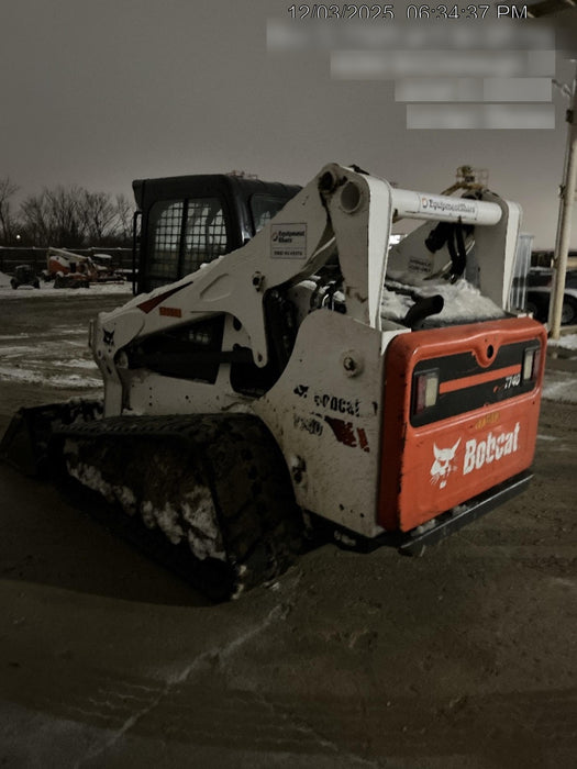 2021 BOBCAT T740