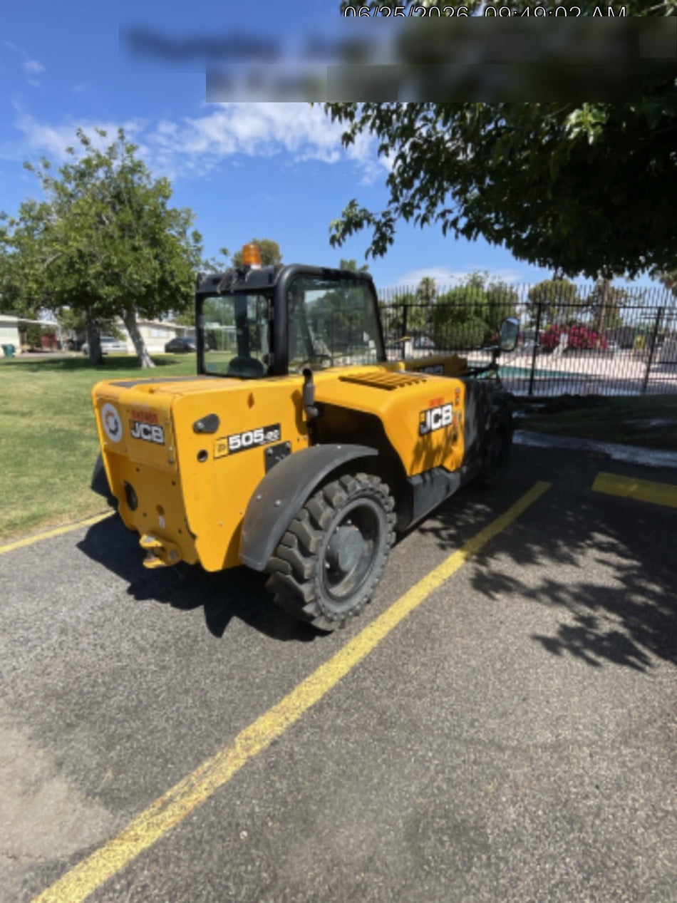 2022 JCB 505-20TC 74Hp Dsl, Canopy, Sld Tires, LED WL, Bcn