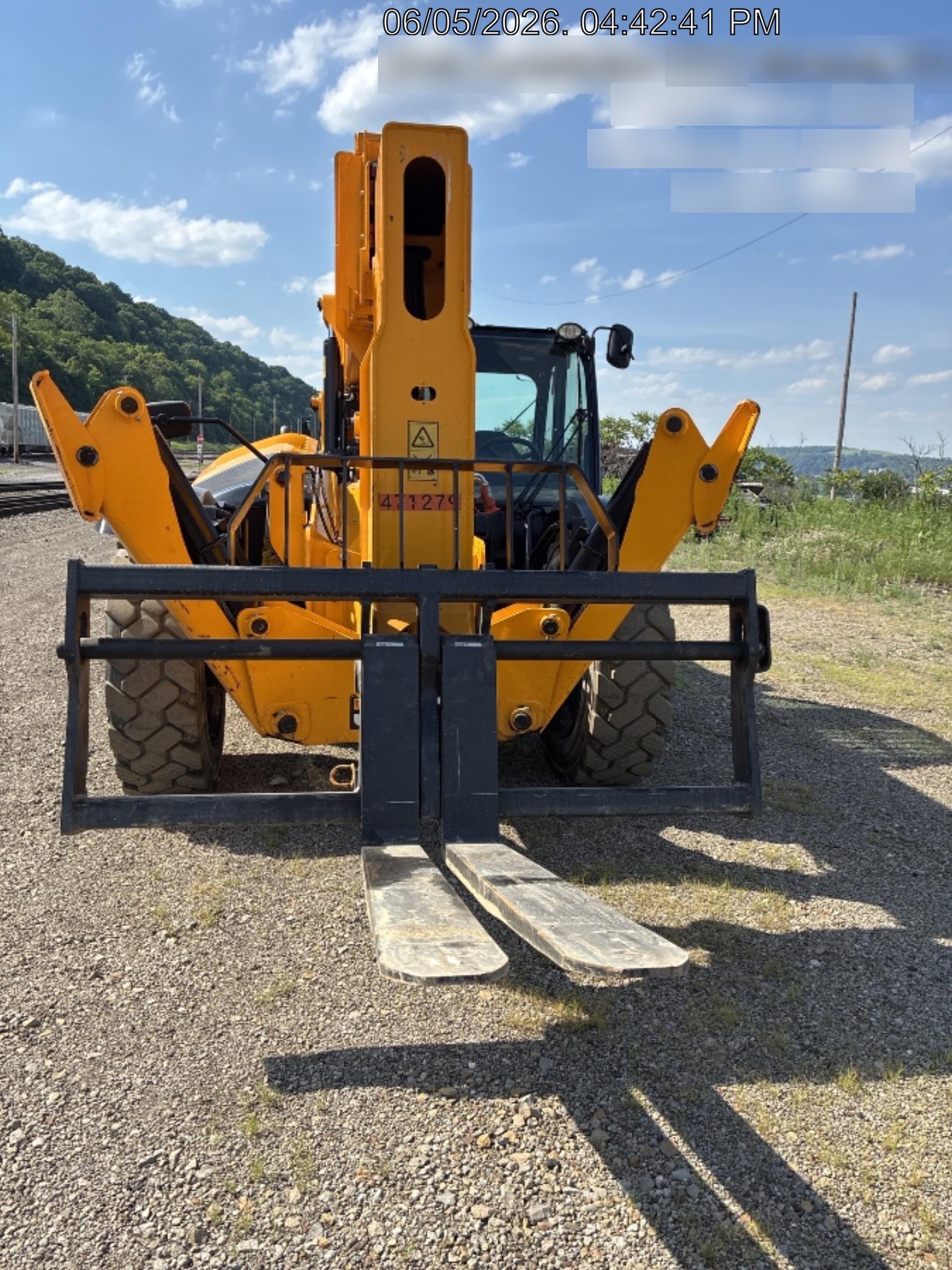 2025 JCB 512-56