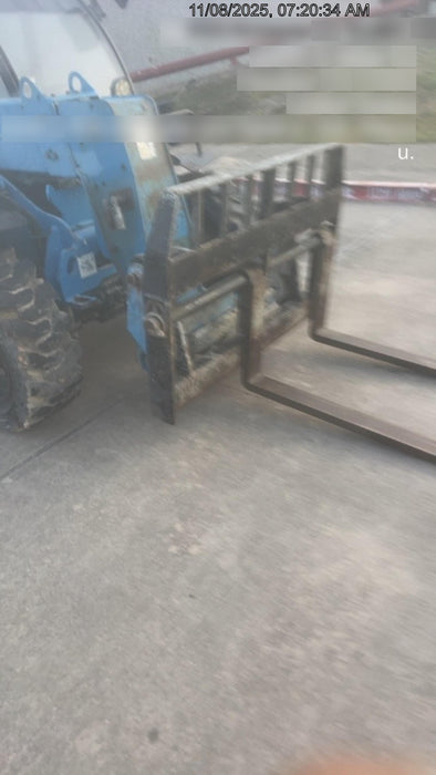 2019 Genie GTH-5519 Cab/Heat/AC, Solid RT Tires, LED Work Lights, Beacon w/48" Carriage, 48" Forks