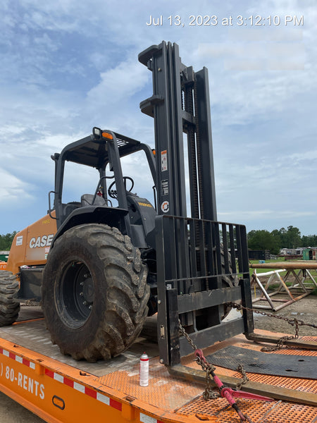2023 CASE 588H