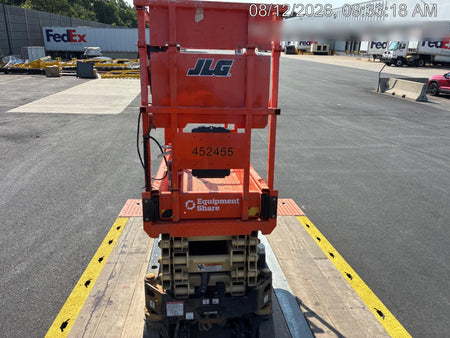 2024 JLG ES1932