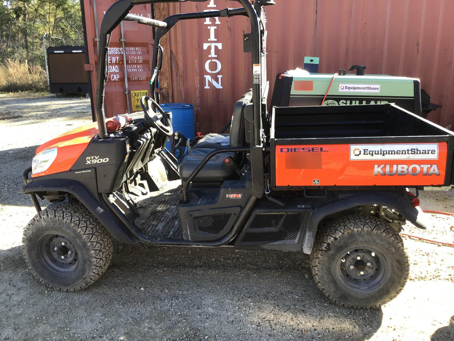 2019 Kubota RTV-X900 4wd Utility Cart, LED Strobe, Windshield Tempered Glass, Plastic Canopy, Backup Alarm