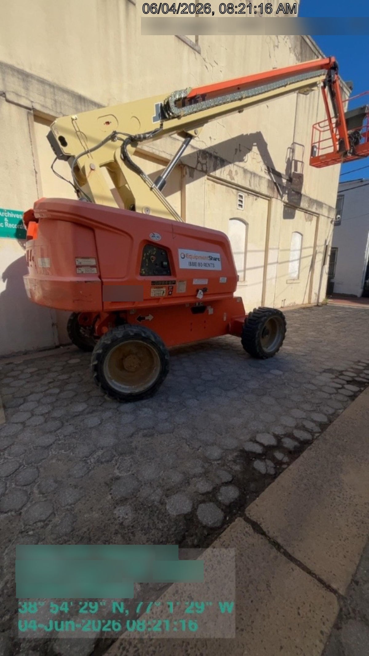 2019 JLG 660SJ