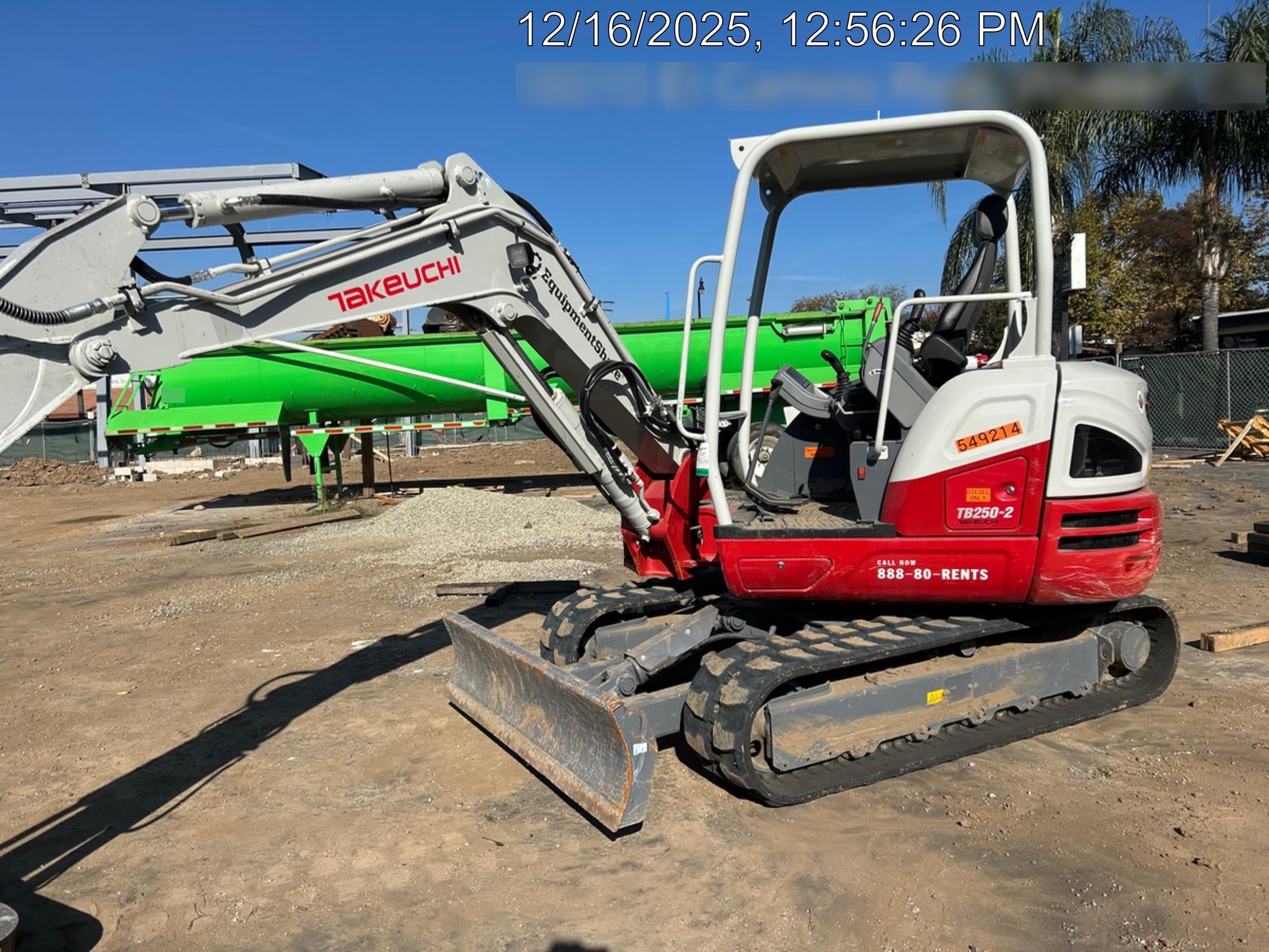 2025 TAKEUCHI TB250-2R