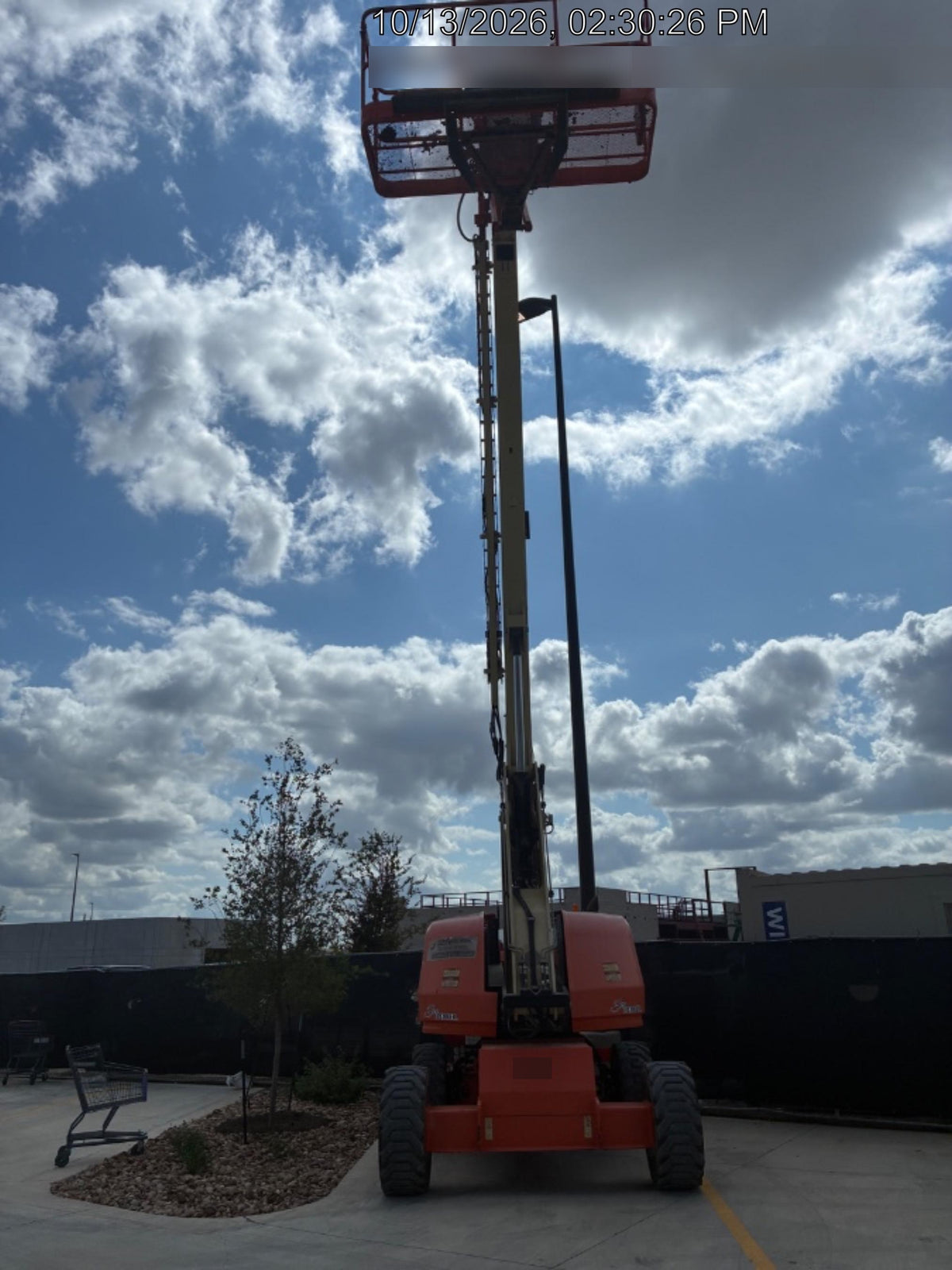 2019 JLG 660SJ