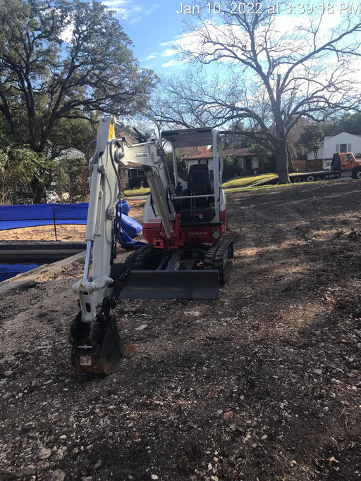 2021 TAKEUCHI TB235-2R