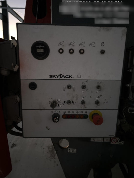 2017 SKYJACK SJ45T+