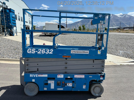 2022 GENIE GS-2632