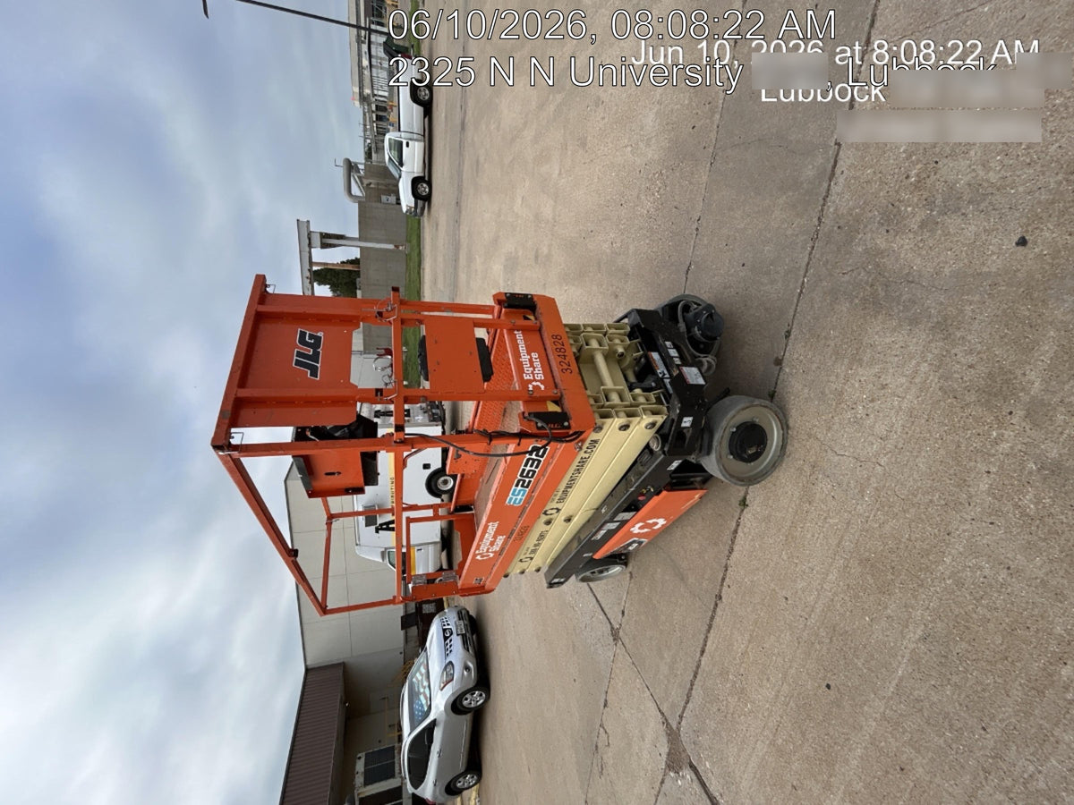 2023 JLG ES2632