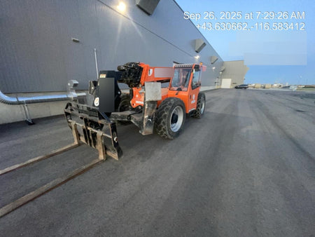 2021 JLG 12054