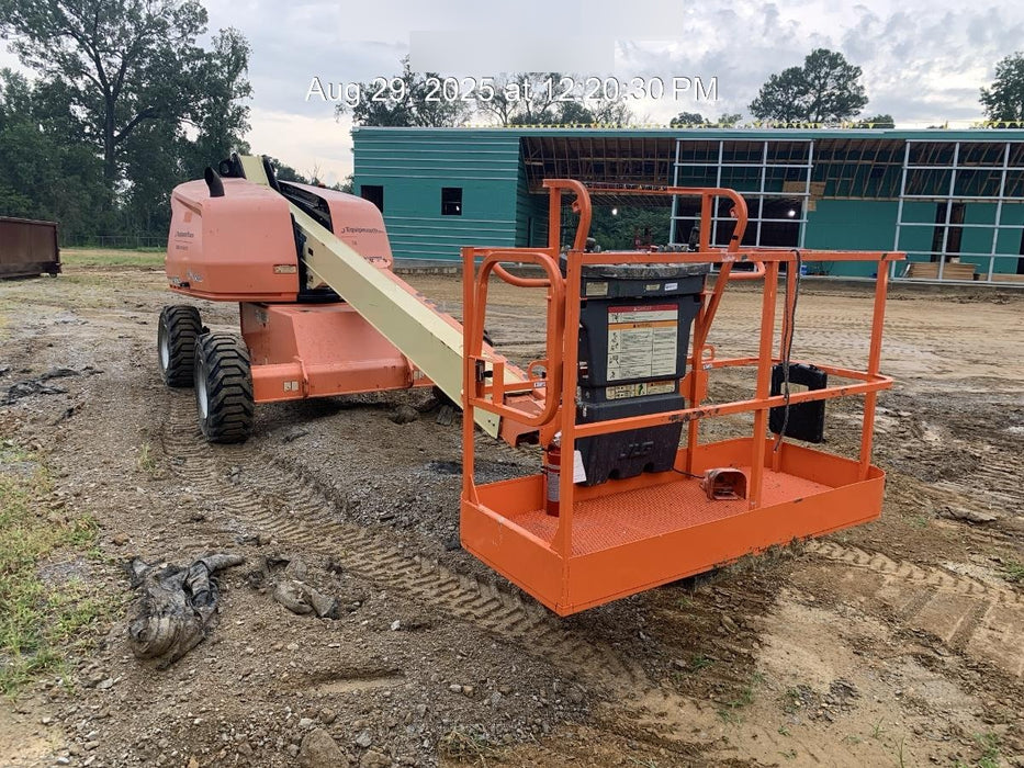 2019 JLG 400S