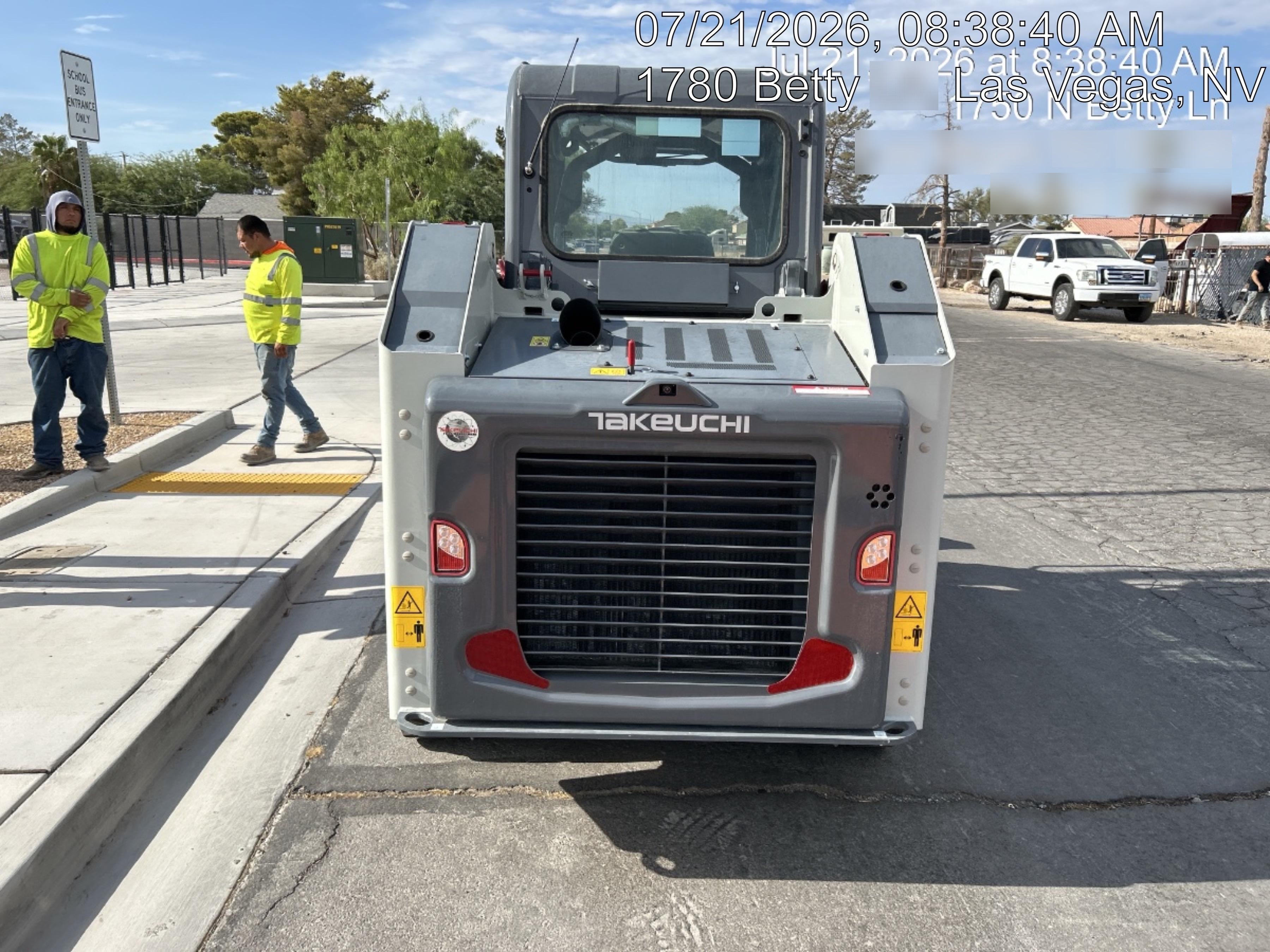 2024 TAKEUCHI TL8R2-CRH