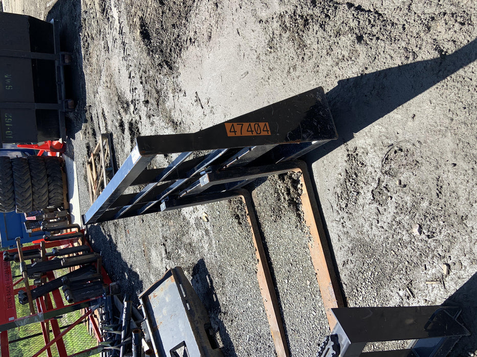 2019 ARROW MATERIAL HANDLING 60" Pallet Forks - Arrow