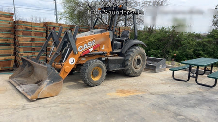 2019 Case 570N EP Canopy, 4WD, GP Front Bucket, Dual Tilt Cylinder, 84" Box Blade w/ Scarifier, Wheel Weights, Beacon