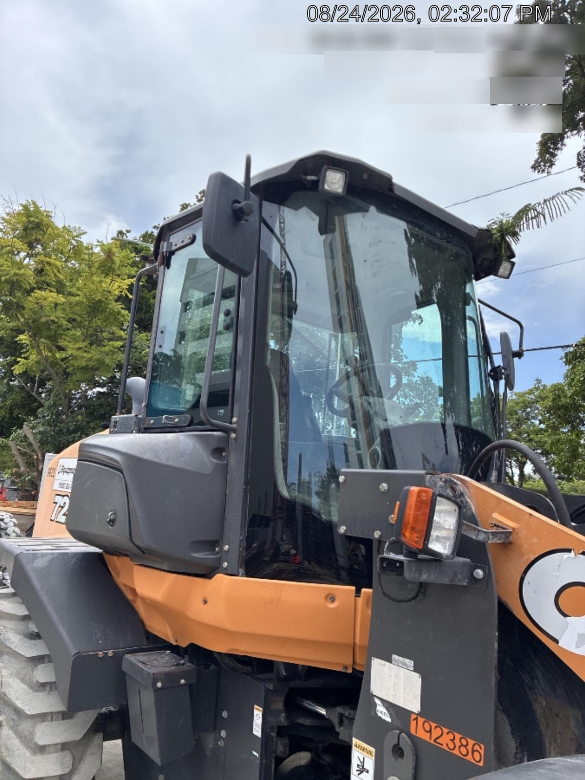 2018 Case 721G CLOSED CAB, JRB 416 STYLE HYD COUPLER