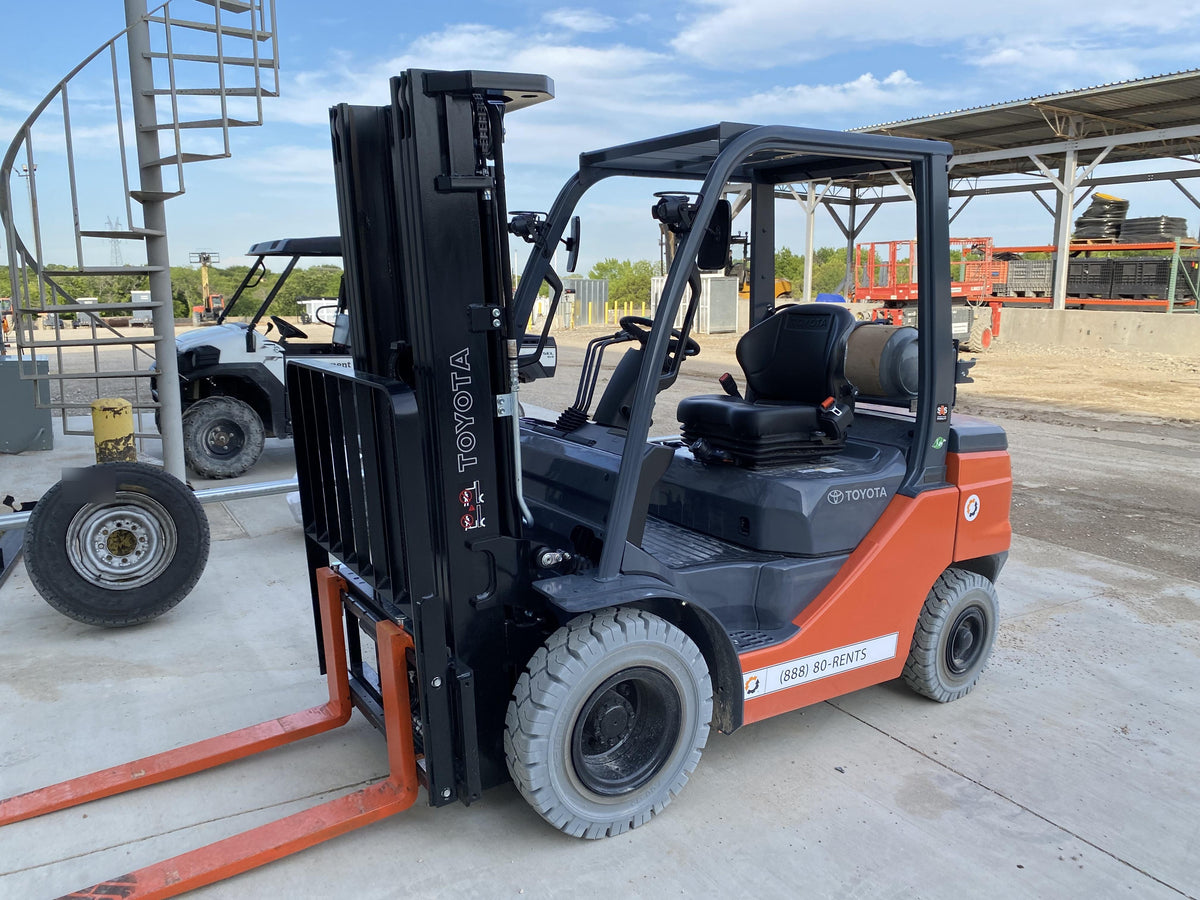 2022 TOYOTA 50-8FGU25