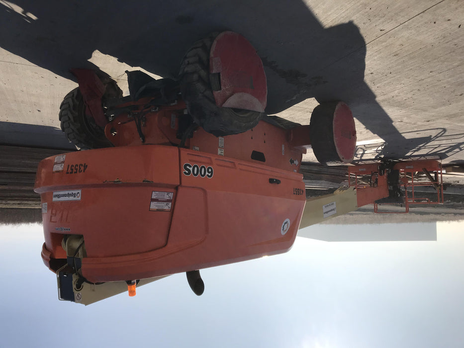 2019 JLG 600S 4WD