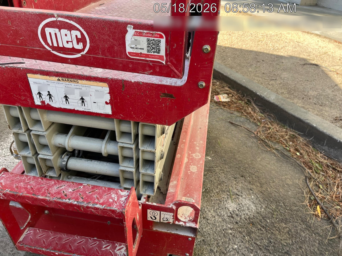 2020 MEC 1330SE Solid NM Tires, Steel Swing out Doors, LCS, Beacon, 900W Inverter